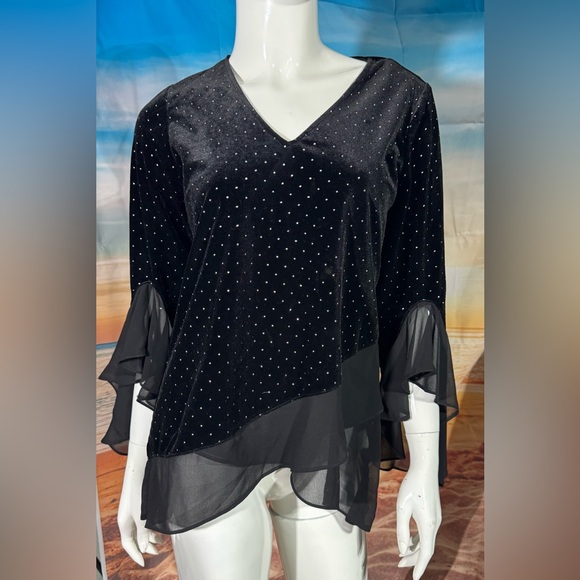 Vince Camino Sparkle Ruffle top - Picture 5 of 8